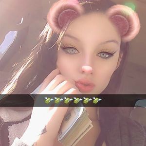 Meet your Posher, Ciara